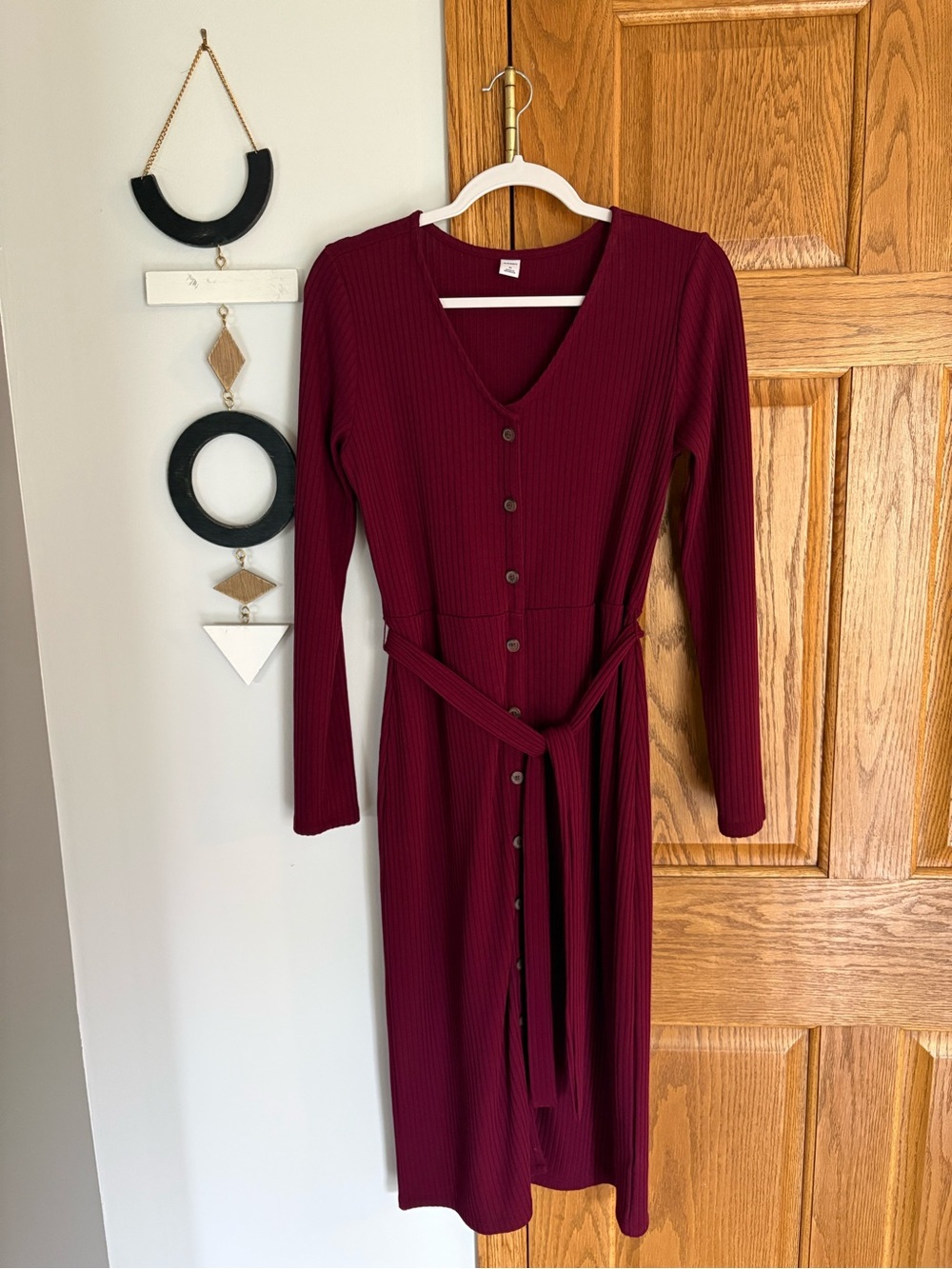 Old Navy Burgundy Ribbed Button-Front Long Sleeve Dress with Waist Tie